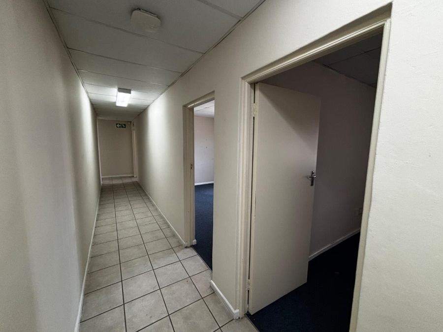 To Let commercial Property for Rent in Montague Gardens Western Cape